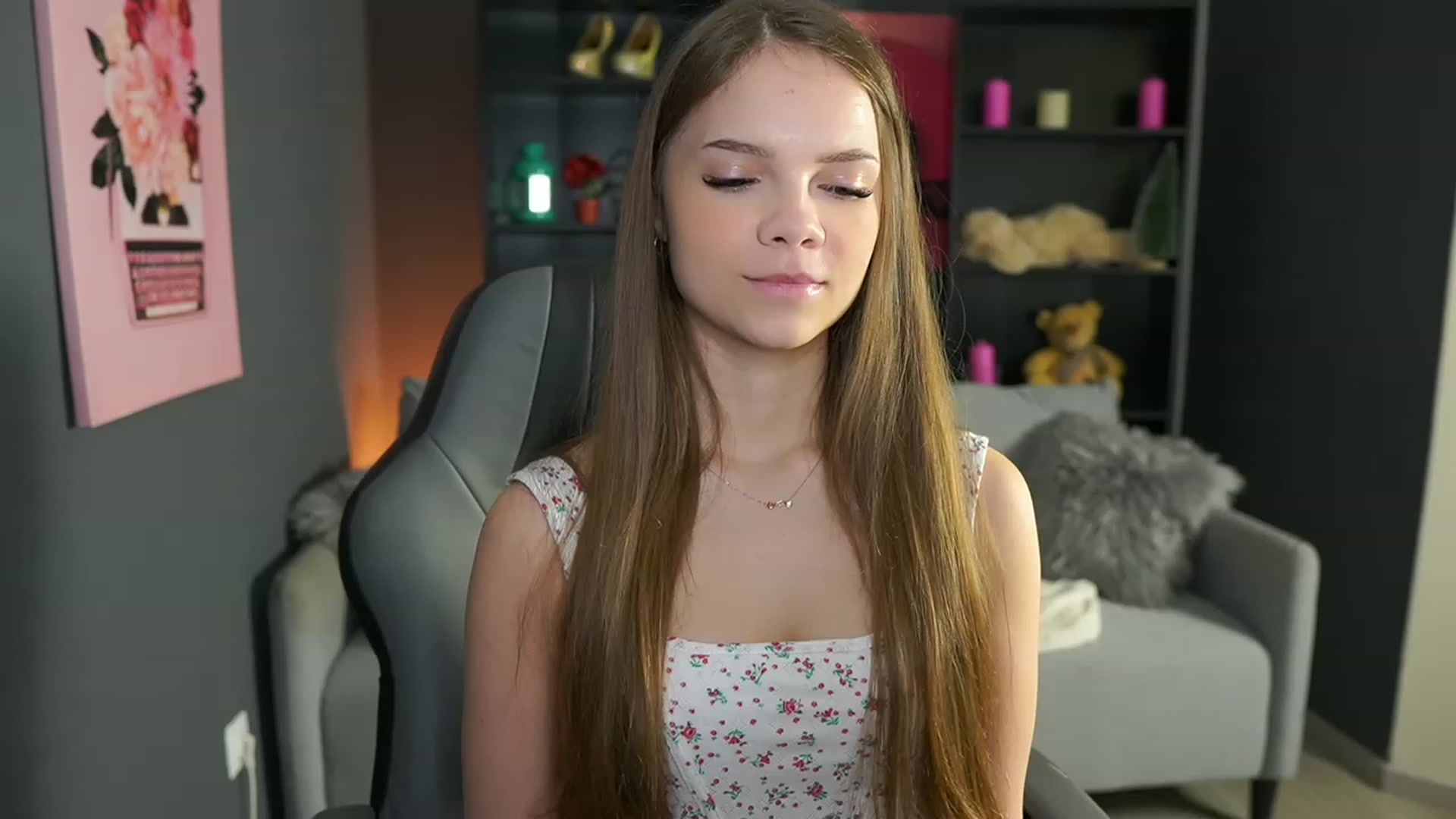Gallery image thumbnail from Natasha_Malk's myfreecams stream on, 01/24/2024, 14:18 image 2 of 20