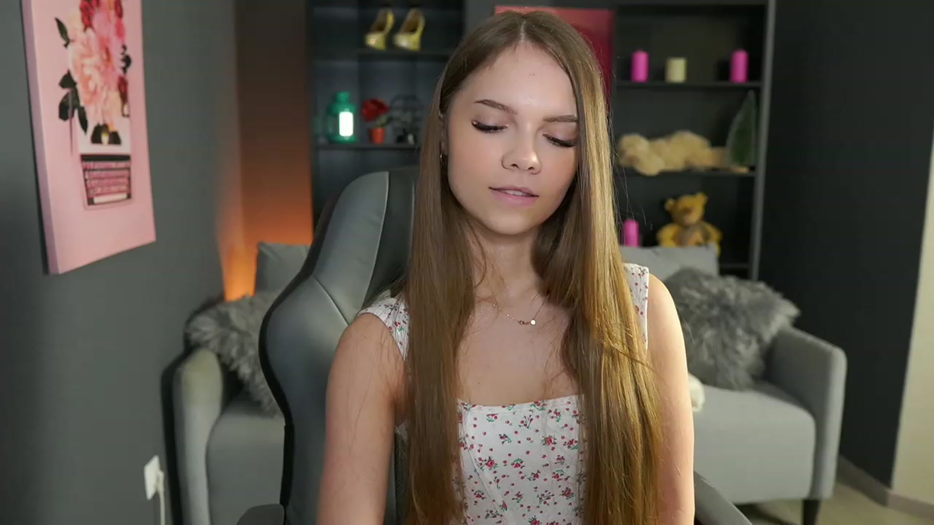 Gallery image thumbnail from Natasha_Malk's myfreecams stream on, 01/24/2024, 16:51 image 16 of 20