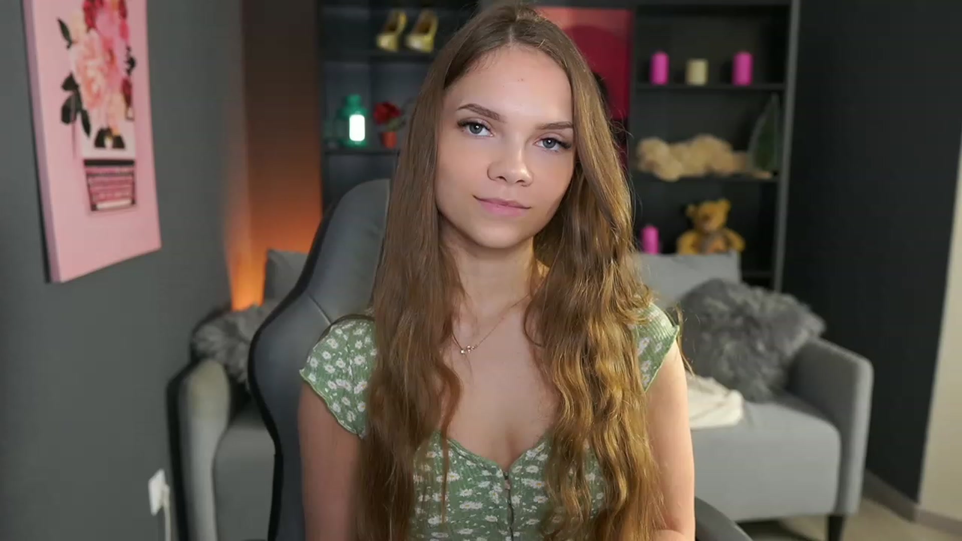 Gallery image thumbnail from Natasha_Malk's myfreecams stream on, 01/25/2024, 14:22 image 14 of 20