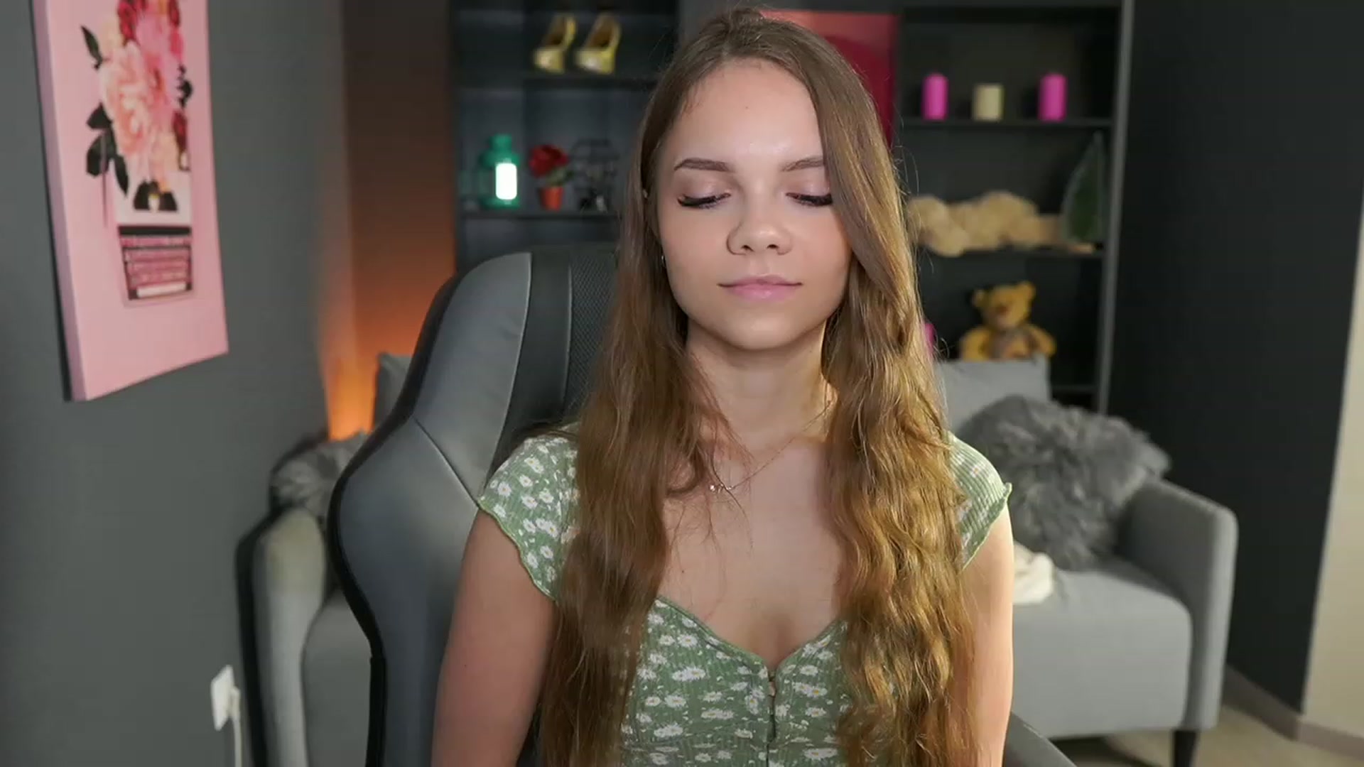 Gallery image thumbnail from Natasha_Malk's myfreecams stream on, 01/25/2024, 14:22 image 20 of 20