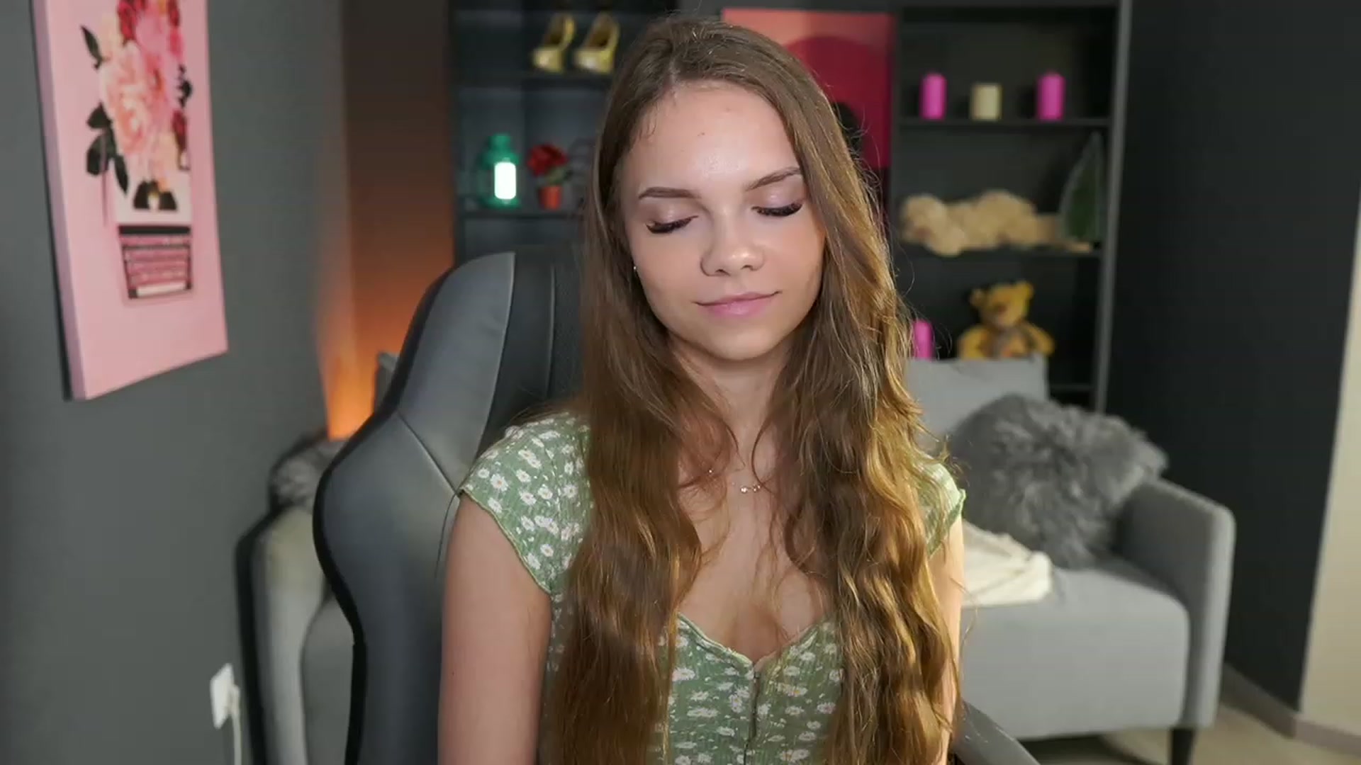 Gallery image thumbnail from Natasha_Malk's myfreecams stream on, 01/25/2024, 15:47 image 6 of 20
