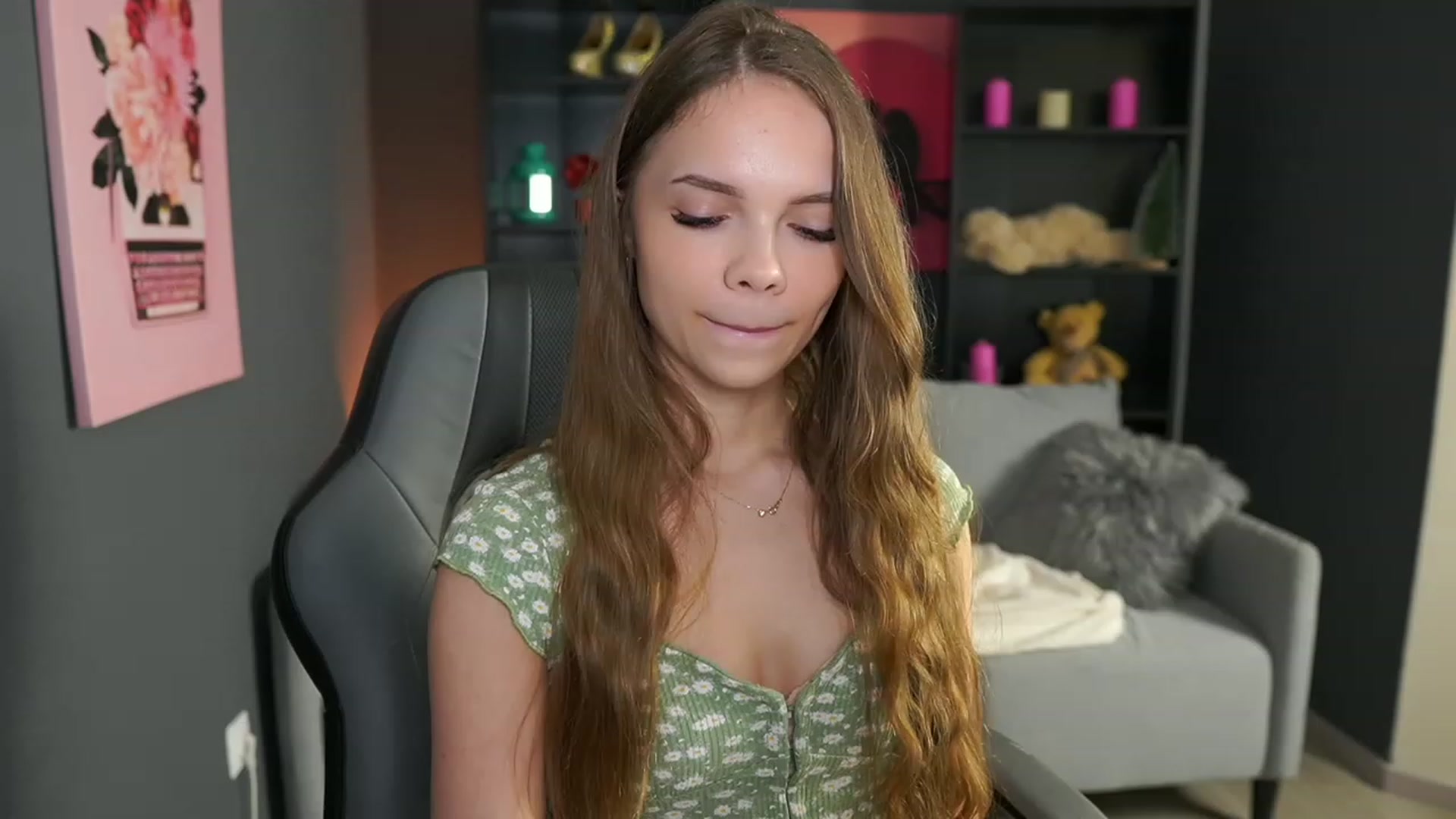 Gallery image thumbnail from Natasha_Malk's myfreecams stream on, 01/25/2024, 15:47 image 11 of 20