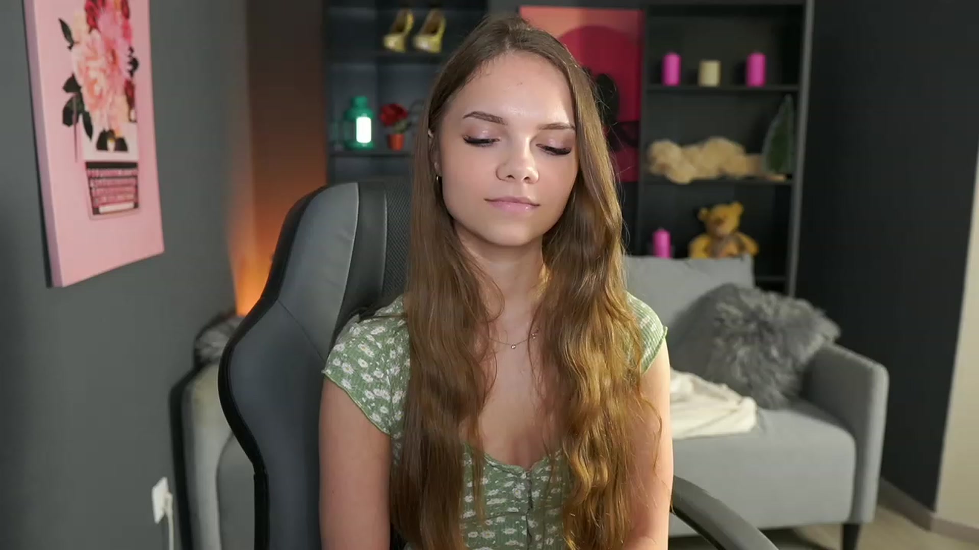 Gallery image thumbnail from Natasha_Malk's myfreecams stream on, 01/25/2024, 17:41 image 11 of 20