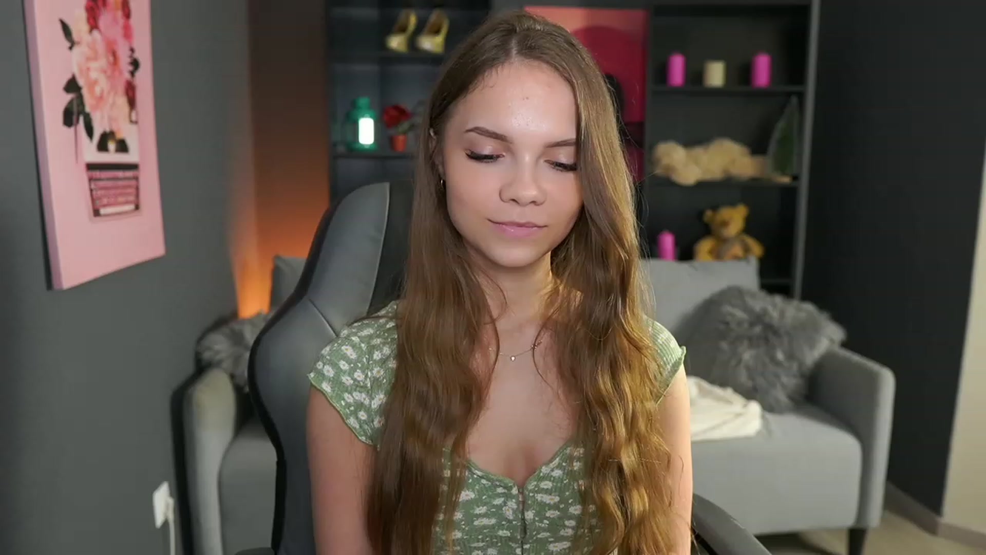 Gallery image thumbnail from Natasha_Malk's myfreecams stream on, 01/25/2024, 17:41 image 10 of 20