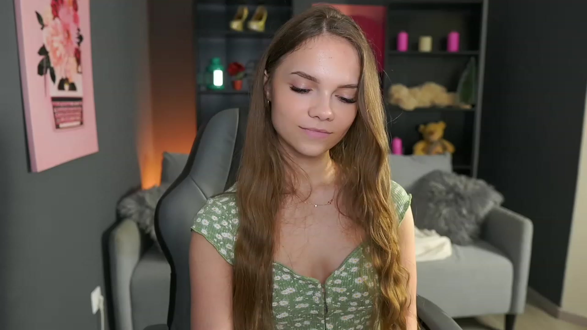 Gallery image thumbnail from Natasha_Malk's myfreecams stream on, 01/25/2024, 17:41 image 12 of 20
