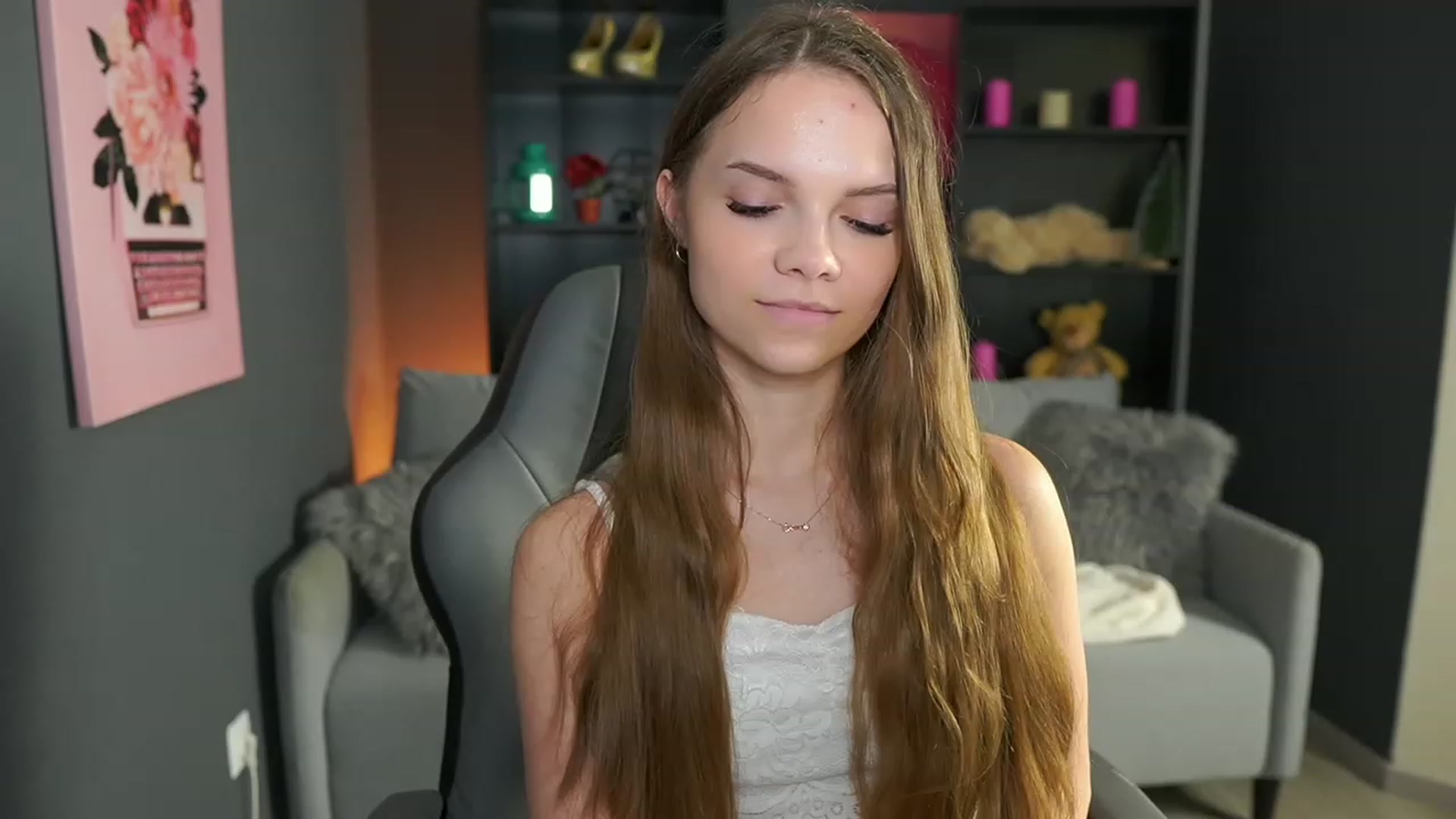Gallery image thumbnail from Natasha_Malk's myfreecams stream on, 01/26/2024, 16:43 image 5 of 20