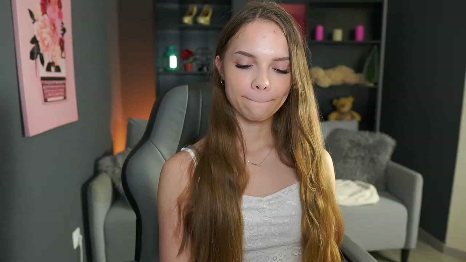 Gallery image thumbnail from Natasha_Malk's myfreecams stream on, 01/26/2024, 16:43 image 6 of 20
