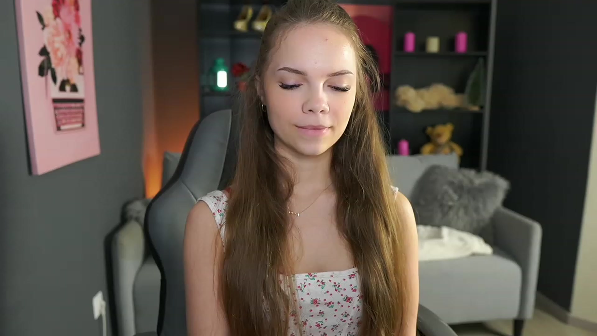 Gallery image thumbnail from Natasha_Malk's myfreecams stream on, 01/27/2024, 12:13 image 4 of 20