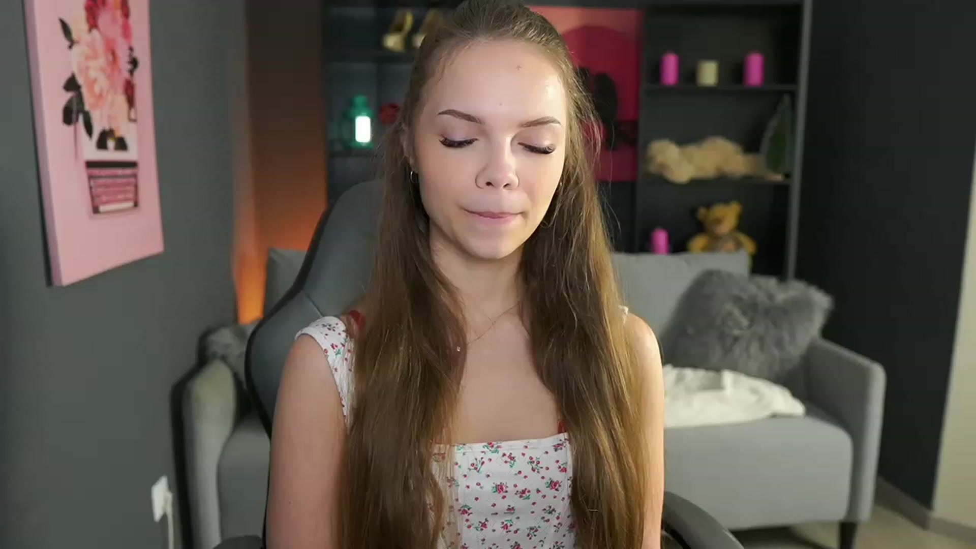 Gallery image thumbnail from Natasha_Malk's myfreecams stream on, 01/27/2024, 12:13 image 9 of 20