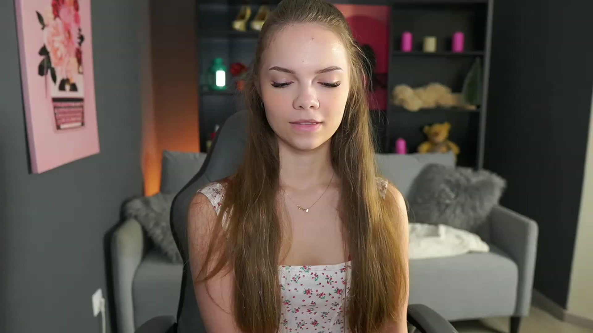 Gallery image thumbnail from Natasha_Malk's myfreecams stream on, 01/27/2024, 12:13 image 16 of 20