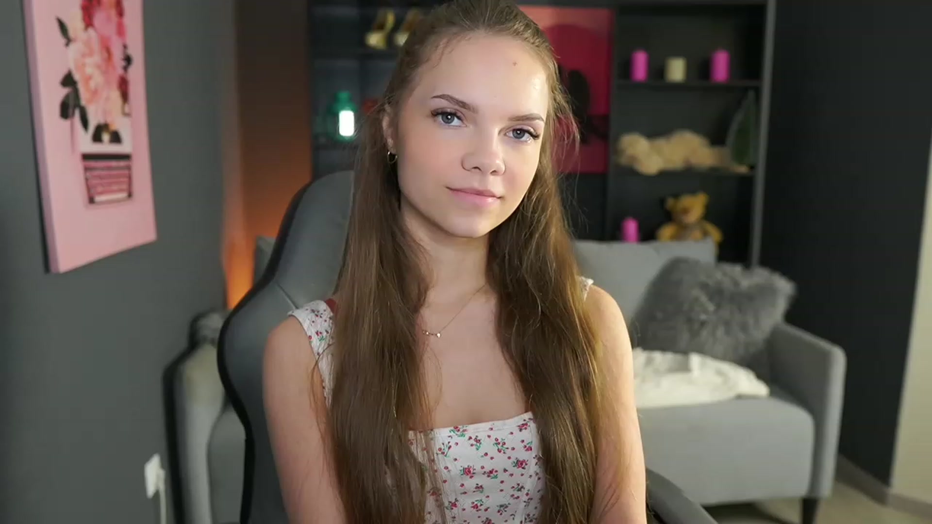 Gallery image thumbnail from Natasha_Malk's myfreecams stream on, 01/27/2024, 12:13 image 3 of 20