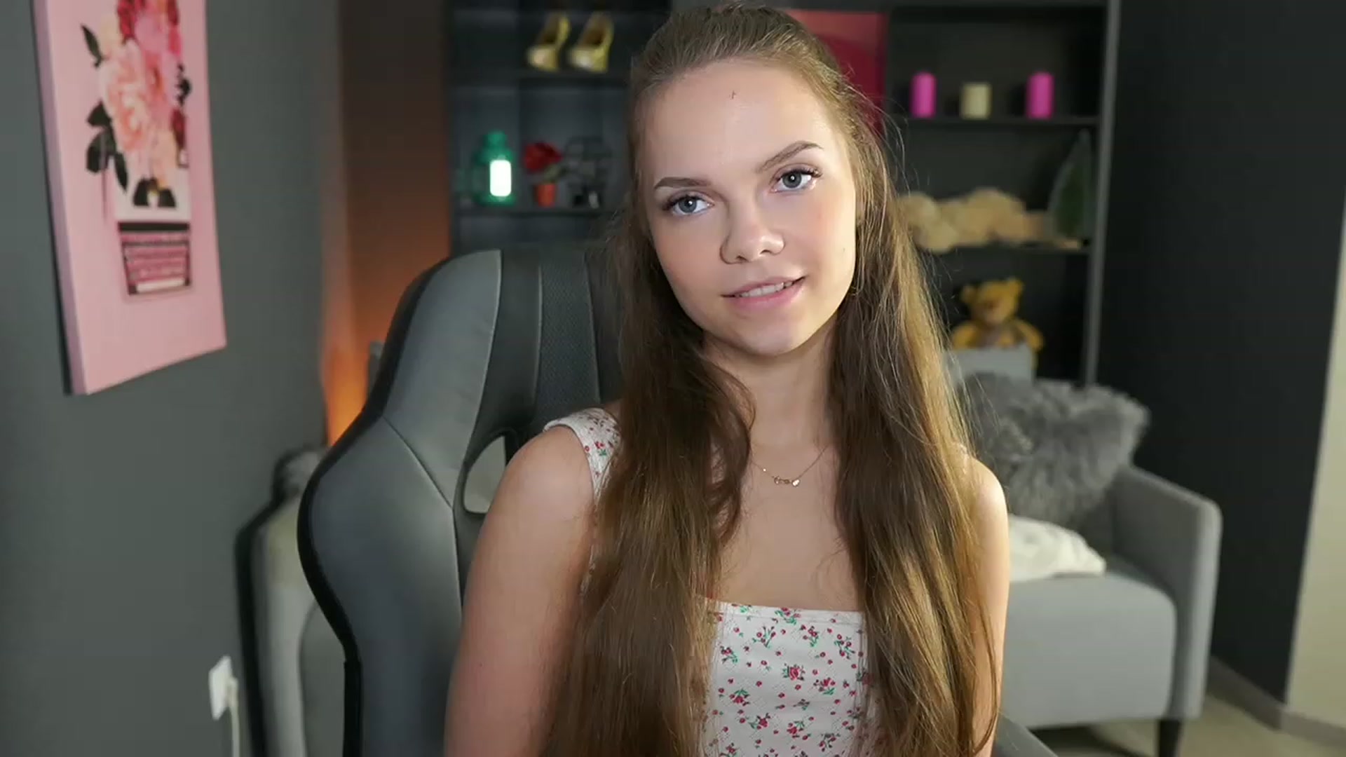 Gallery image thumbnail from Natasha_Malk's myfreecams stream on, 01/27/2024, 13:00 image 11 of 20