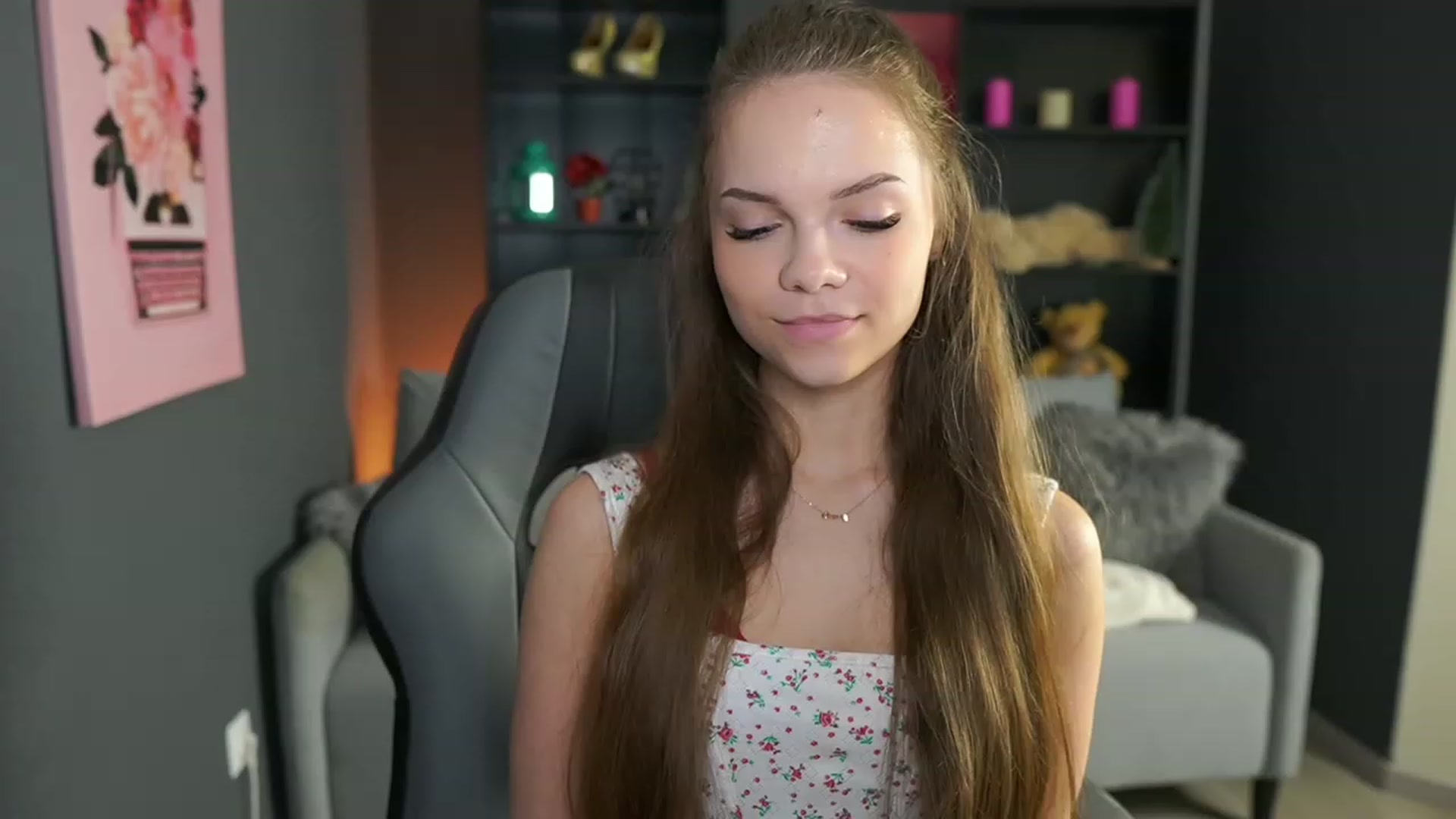 Gallery image thumbnail from Natasha_Malk's myfreecams stream on, 01/27/2024, 13:00 image 12 of 20