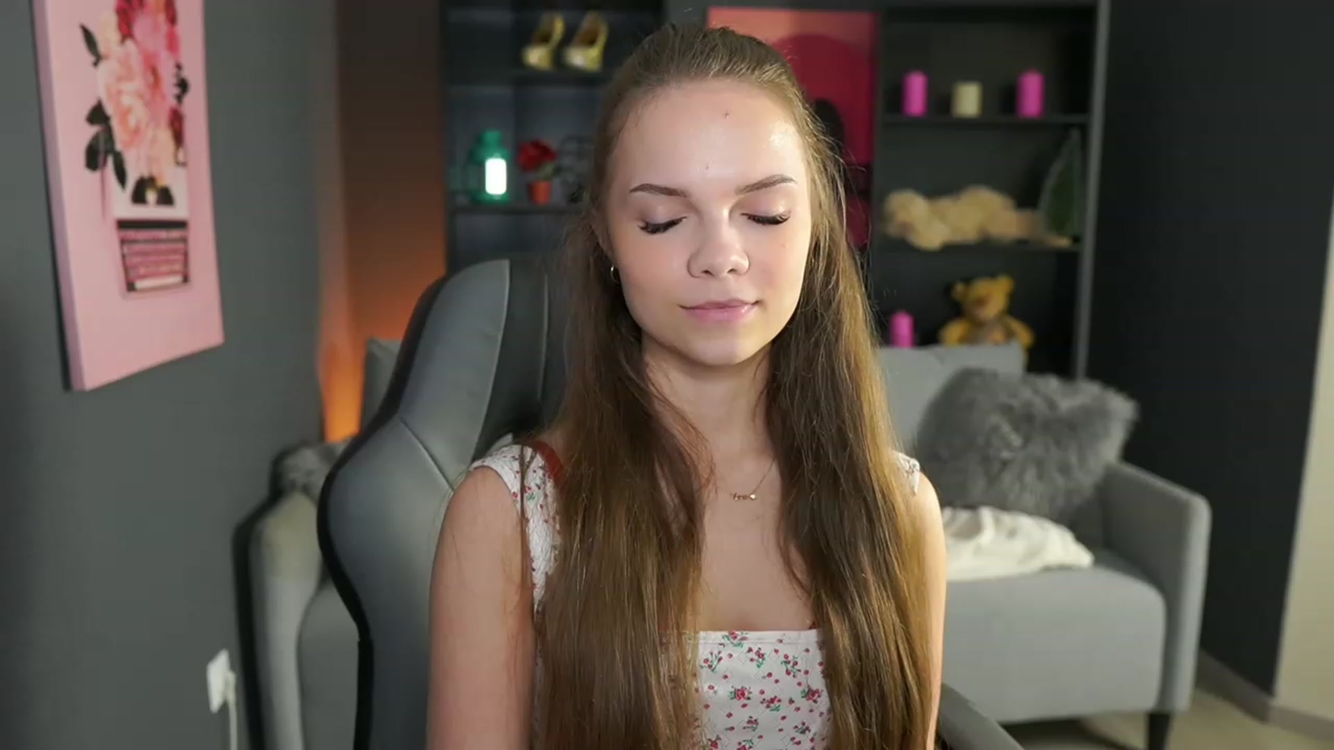 Gallery image thumbnail from Natasha_Malk's myfreecams stream on, 01/27/2024, 15:01 image 1 of 20