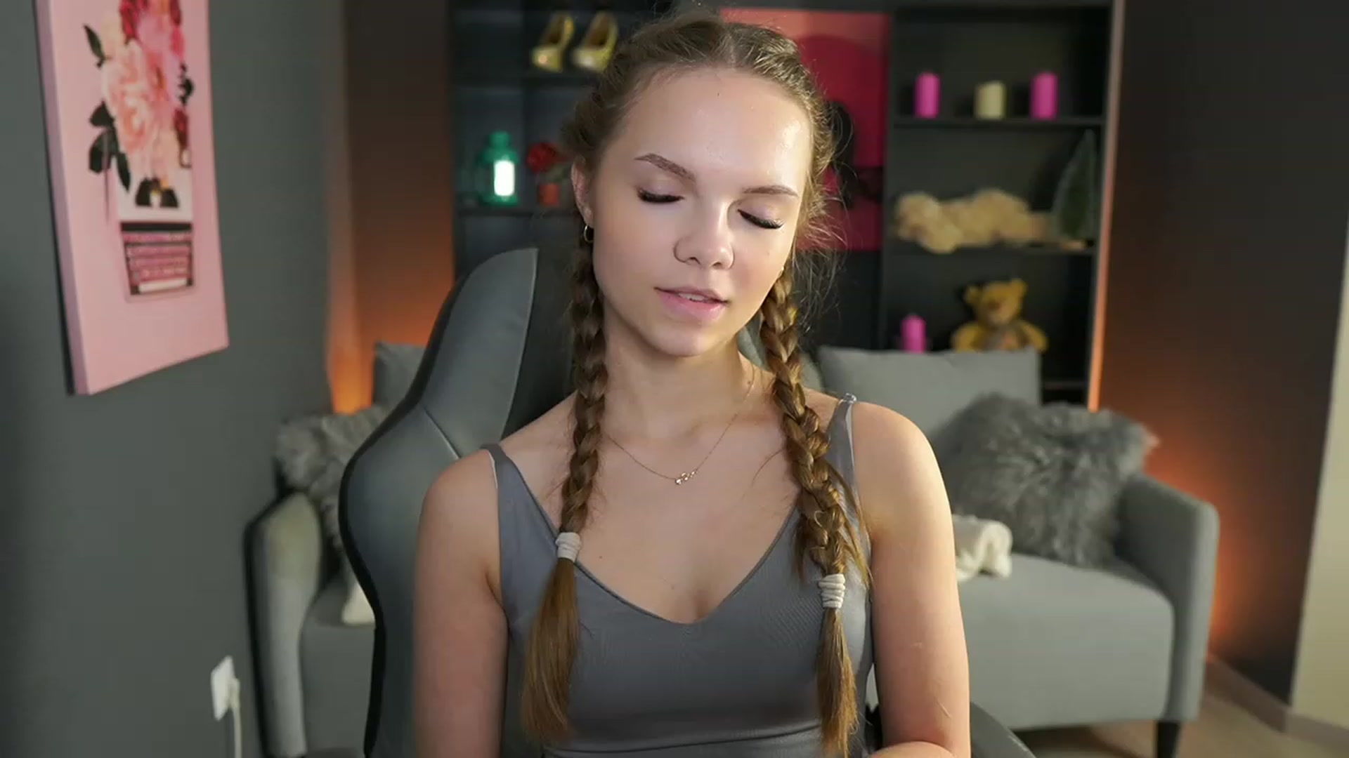 Gallery image thumbnail from Natasha_Malk's myfreecams stream on, 02/04/2024, 14:49 image 12 of 20