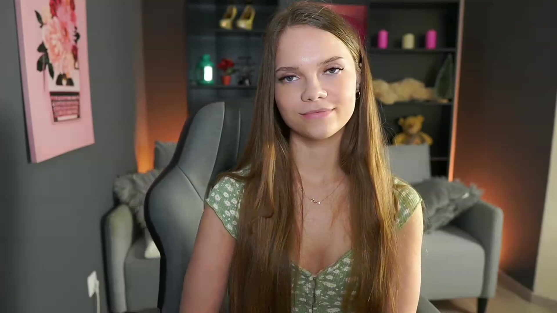 Gallery image thumbnail from Natasha_Malk's myfreecams stream on, 02/09/2024, 19:19 image 16 of 20