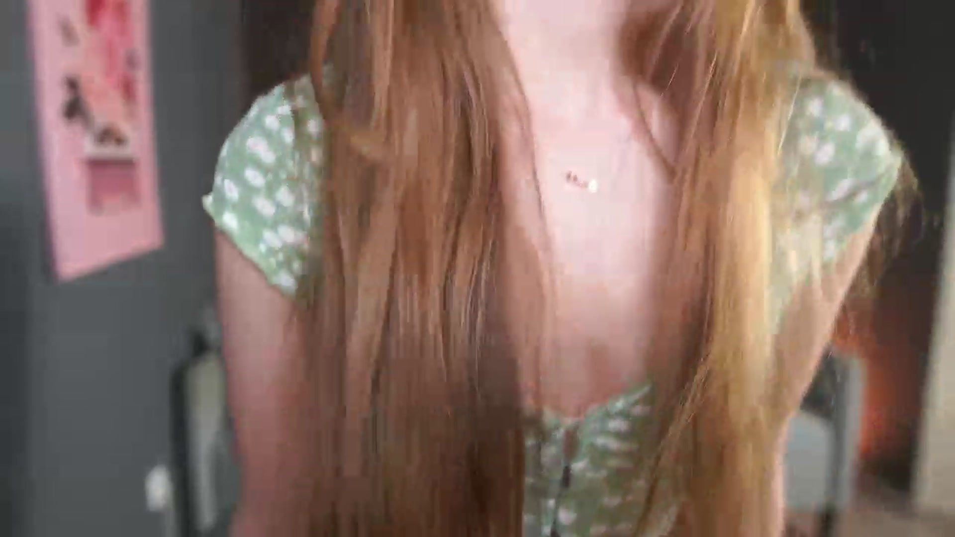 Gallery image thumbnail from Natasha_Malk's myfreecams stream on, 02/09/2024, 19:19 image 18 of 20
