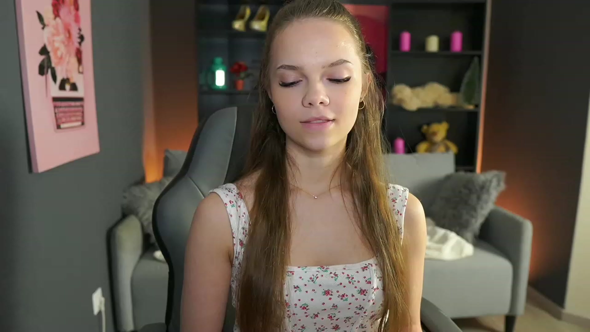 Gallery image thumbnail from Natasha_Malk's myfreecams stream on, 02/11/2024, 15:10 image 9 of 20