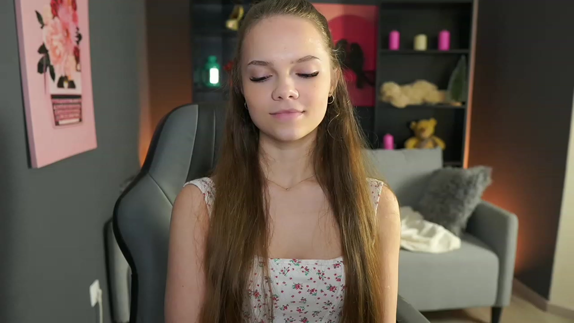 Gallery image thumbnail from Natasha_Malk's myfreecams stream on, 02/11/2024, 15:10 image 3 of 20
