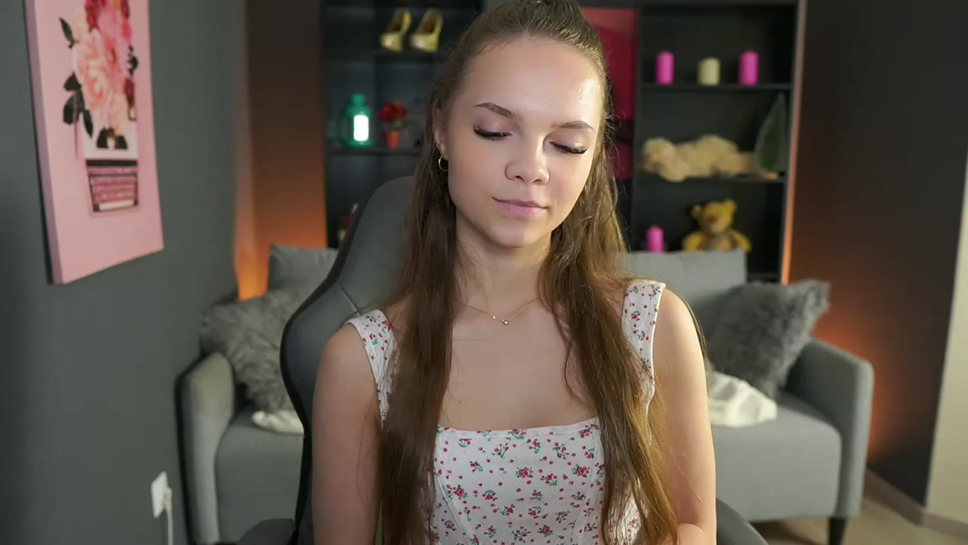 Gallery image thumbnail from Natasha_Malk's myfreecams stream on, 02/11/2024, 15:10 image 12 of 20
