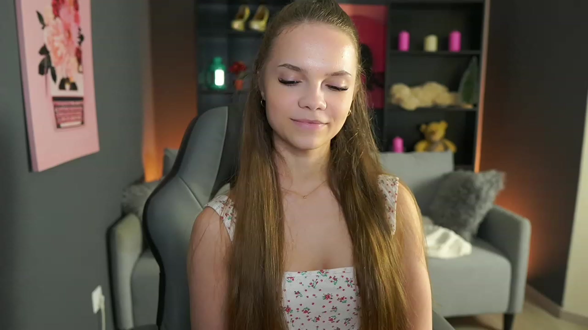 Gallery image thumbnail from Natasha_Malk's myfreecams stream on, 02/11/2024, 19:11 image 9 of 20