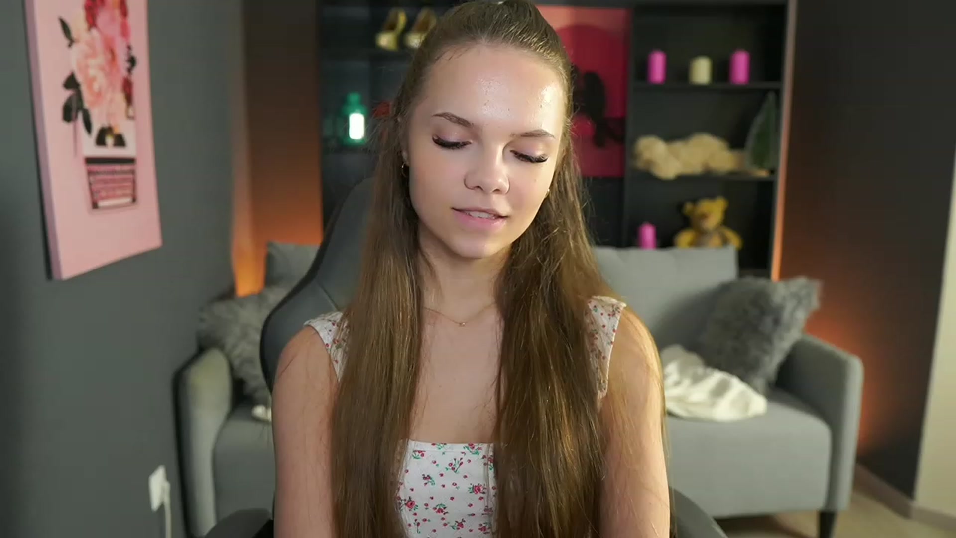 Gallery image thumbnail from Natasha_Malk's myfreecams stream on, 02/11/2024, 19:11 image 4 of 20