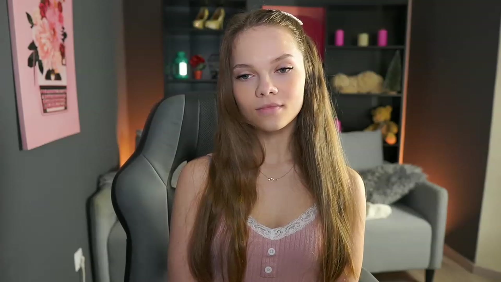 Gallery image thumbnail from Natasha_Malk's myfreecams stream on, 03/08/2024, 14:44 image 17 of 20