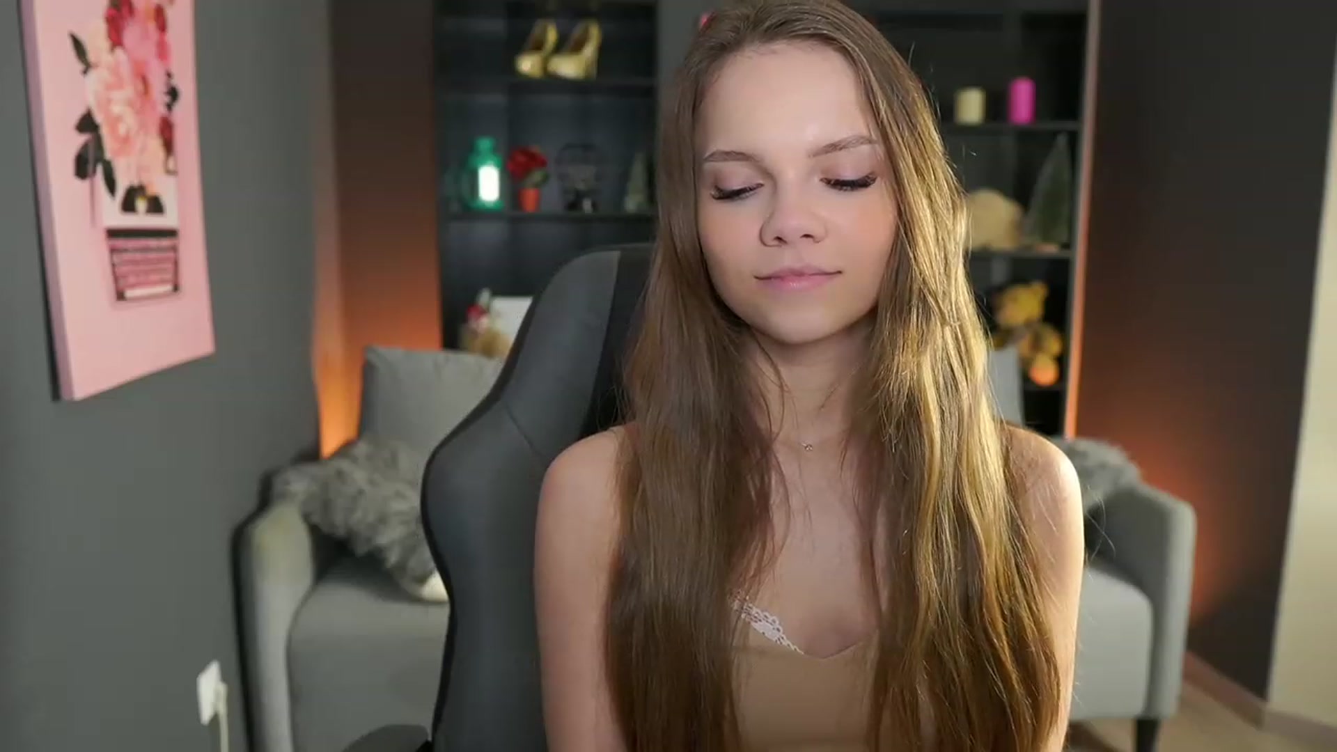 Gallery image thumbnail from Natasha_Malk's myfreecams stream on, 03/09/2024, 13:44 image 13 of 20