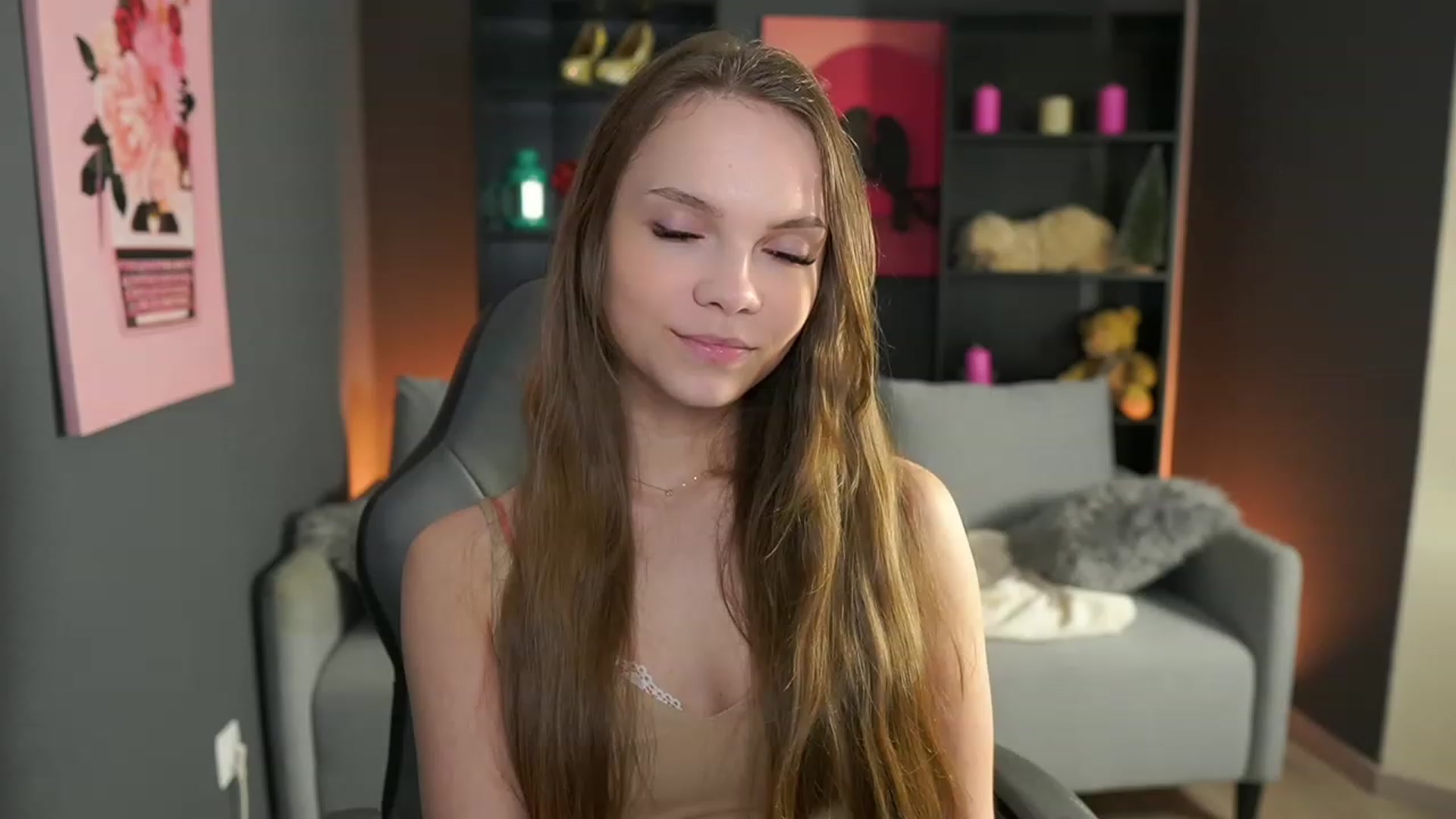 Gallery image thumbnail from Natasha_Malk's myfreecams stream on, 03/09/2024, 14:28 image 8 of 20