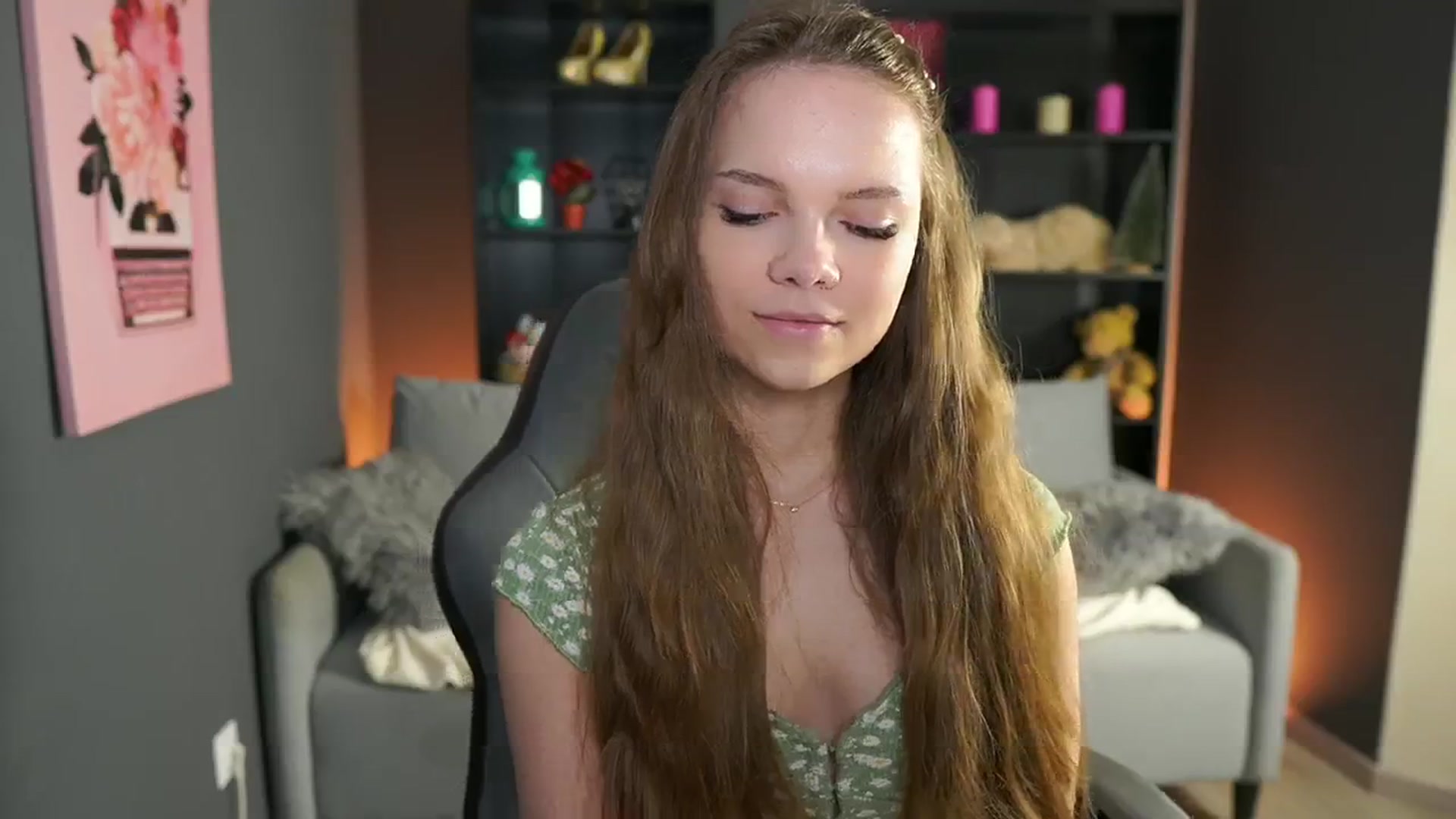 Gallery image thumbnail from Natasha_Malk's myfreecams stream on, 03/14/2024, 18:00 image 18 of 20