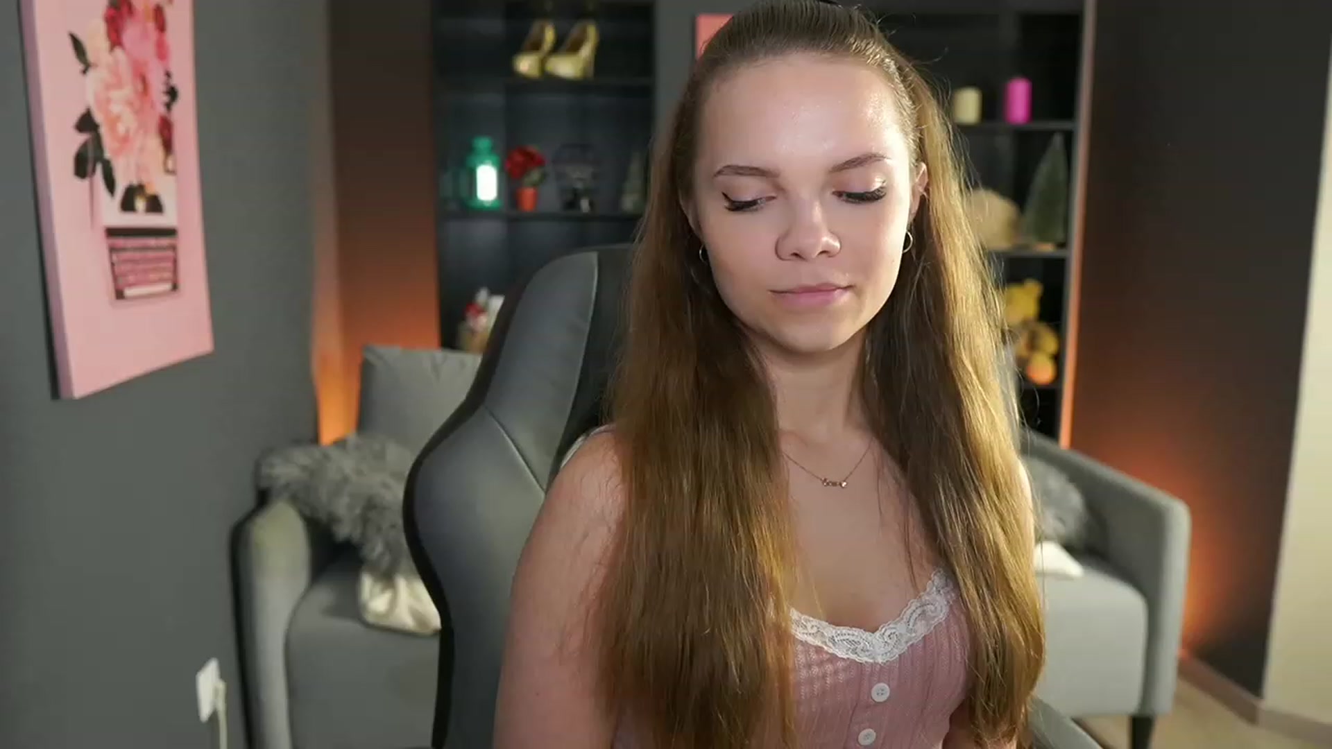 Gallery image thumbnail from Natasha_Malk's myfreecams stream on, 03/17/2024, 17:35 image 1 of 20