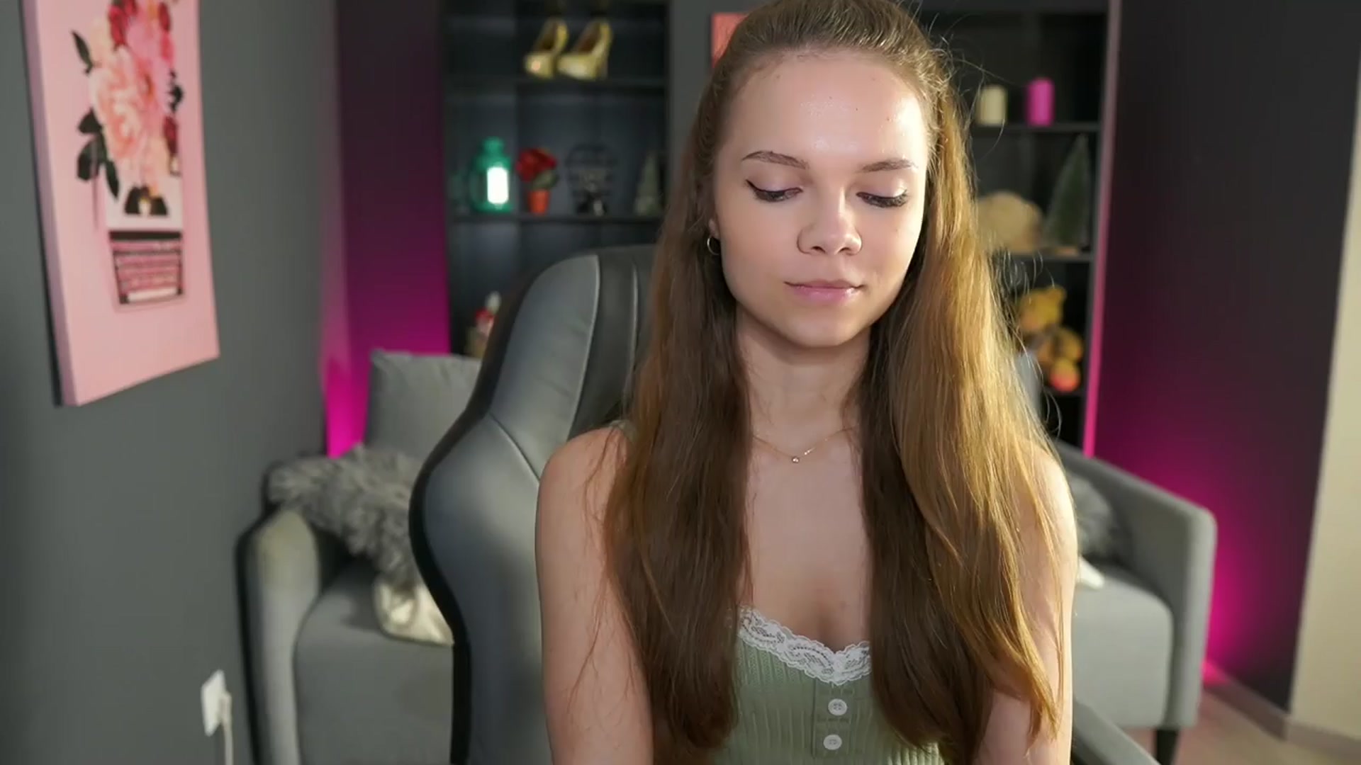 Gallery image thumbnail from Natasha_Malk's myfreecams stream on, 03/24/2024, 15:35 image 4 of 20