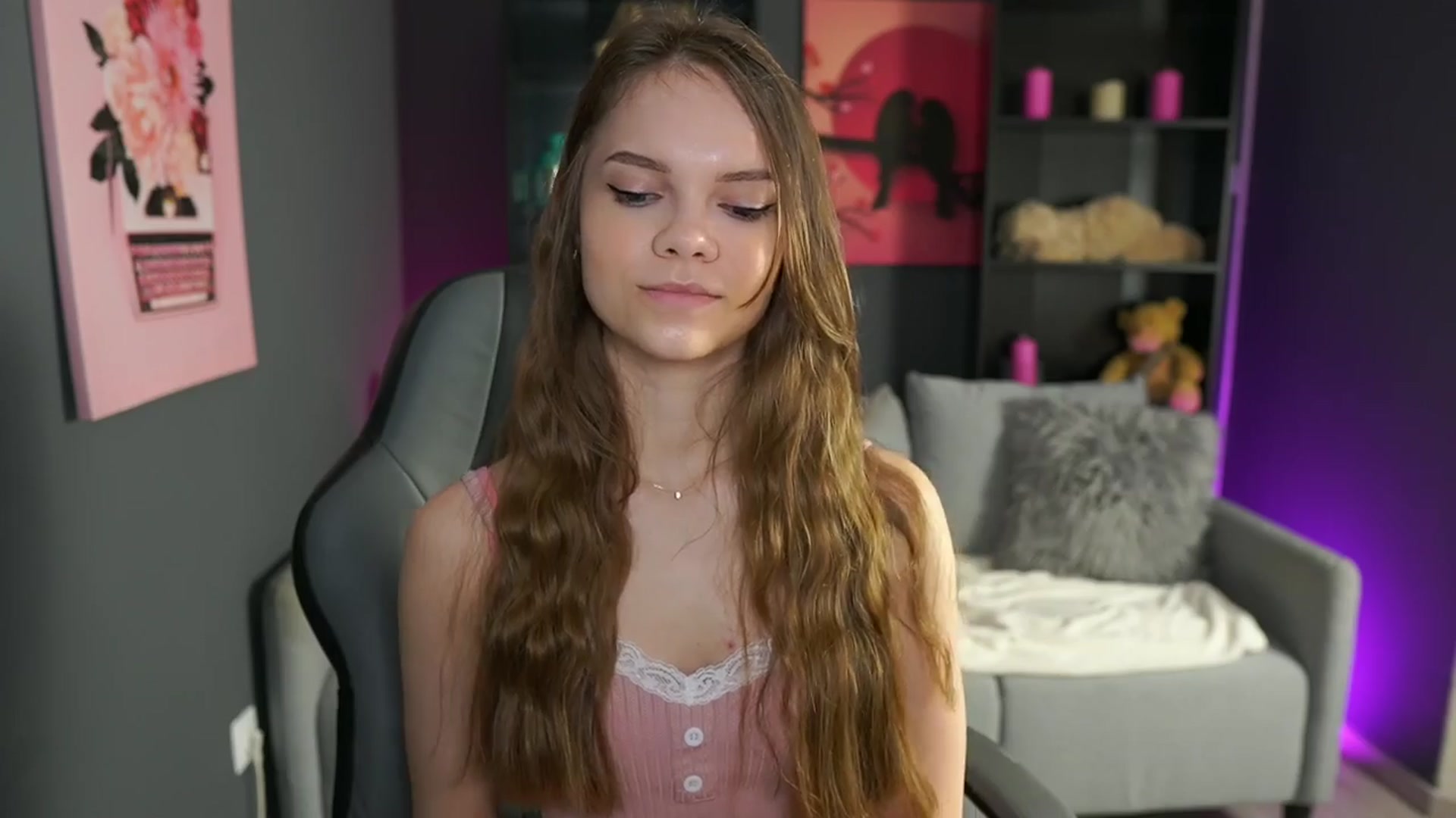 Gallery image thumbnail from Natasha_Malk's myfreecams stream on, 03/28/2024, 15:03 image 15 of 20