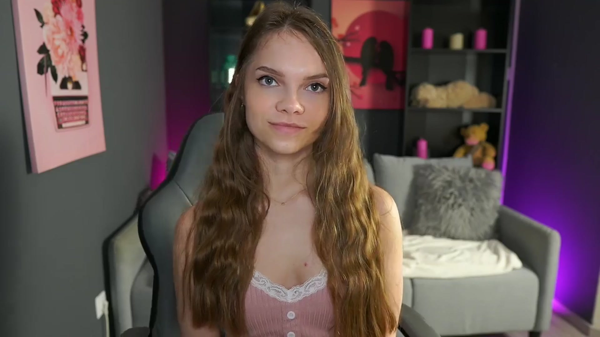 Gallery image thumbnail from Natasha_Malk's myfreecams stream on, 03/28/2024, 15:03 image 20 of 20