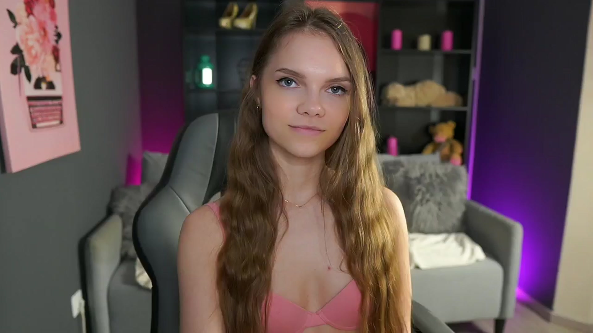 Gallery image thumbnail from Natasha_Malk's myfreecams stream on, 03/28/2024, 19:20 image 1 of 20