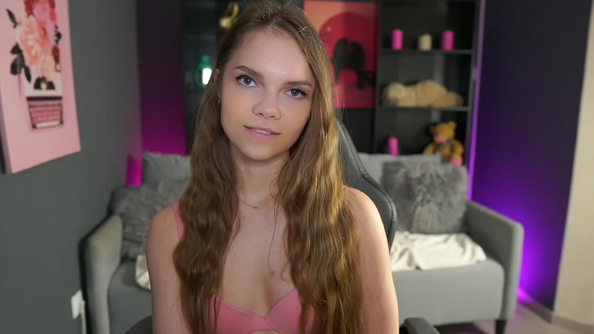 Gallery image thumbnail from Natasha_Malk's myfreecams stream on, 03/28/2024, 19:20 image 3 of 20