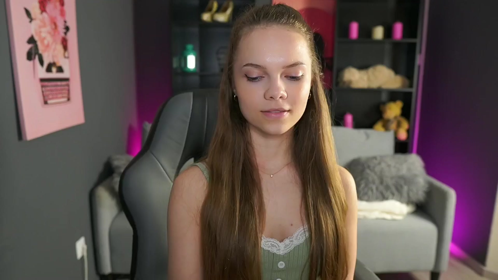 Gallery image thumbnail from Natasha_Malk's myfreecams stream on, 03/30/2024, 15:39 image 11 of 20