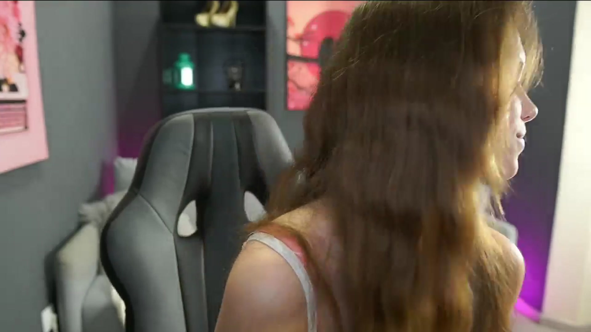 Gallery image thumbnail from Natasha_Malk's myfreecams stream on, 04/05/2024, 15:31 image 11 of 20