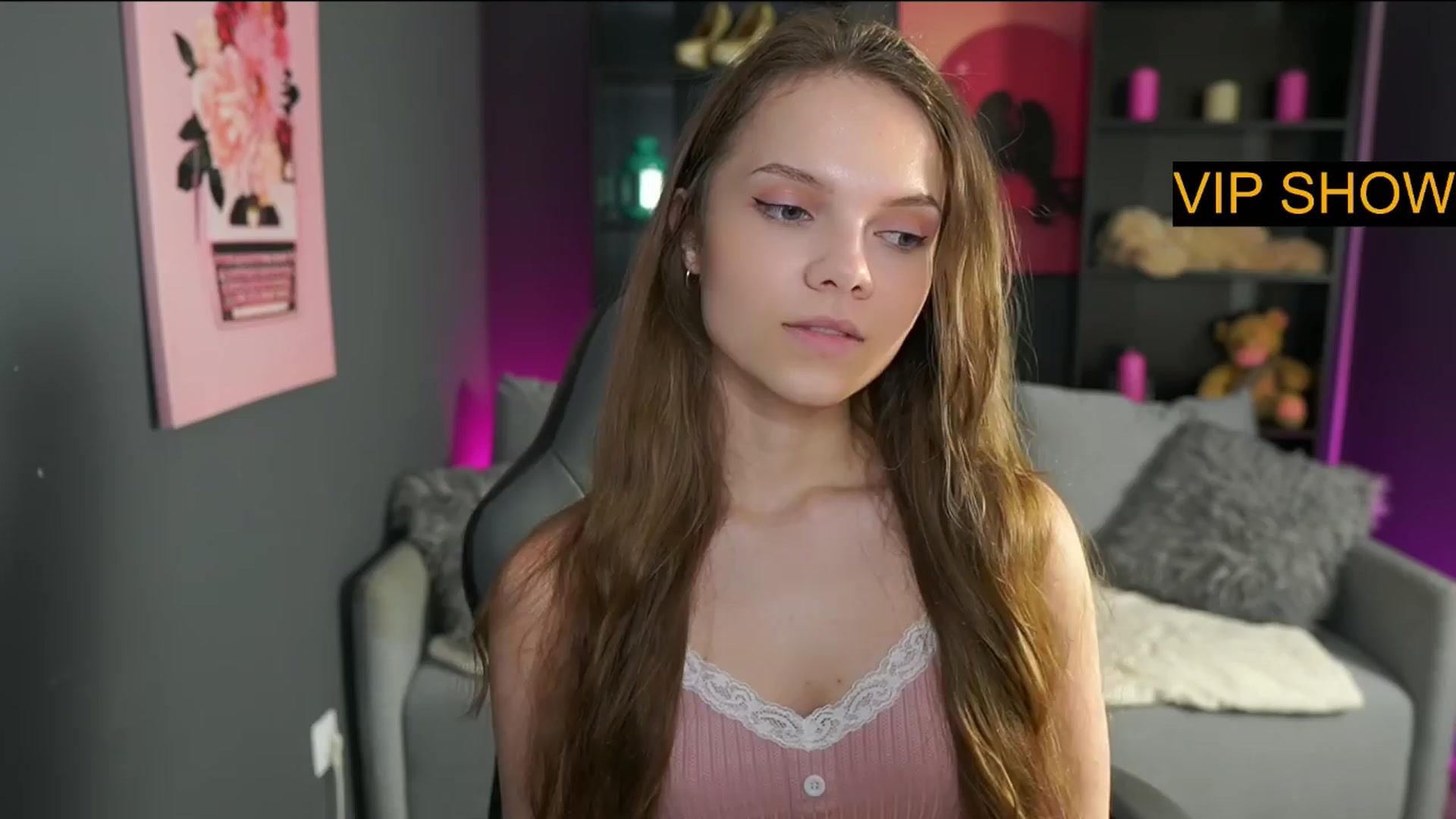 Gallery image thumbnail from Natasha_Malk's myfreecams stream on, 04/06/2024, 15:56 image 15 of 20