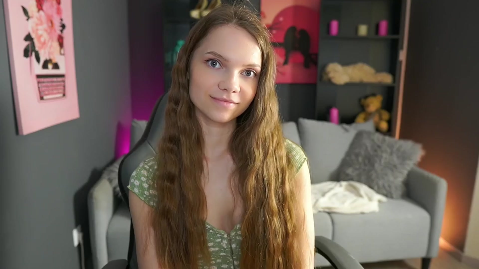 Gallery image thumbnail from Natasha_Malk's myfreecams stream on, 04/10/2024, 12:42 image 11 of 20