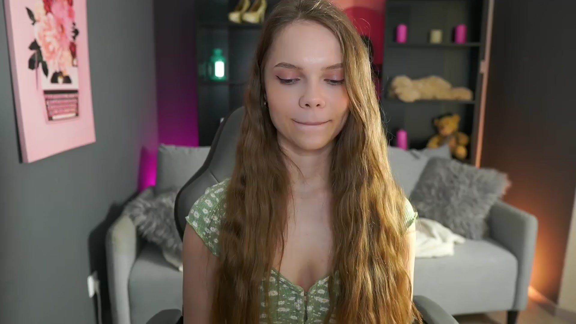Gallery image thumbnail from Natasha_Malk's myfreecams stream on, 04/10/2024, 15:55 image 5 of 20