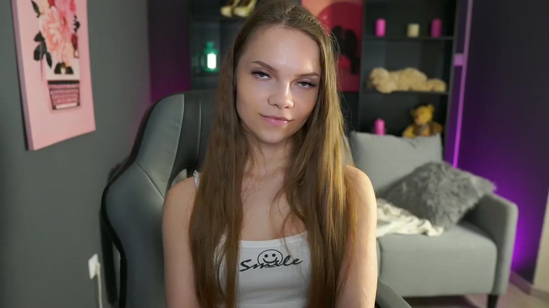 Gallery image thumbnail from Natasha_Malk's myfreecams stream on, 04/13/2024, 14:15 image 10 of 20
