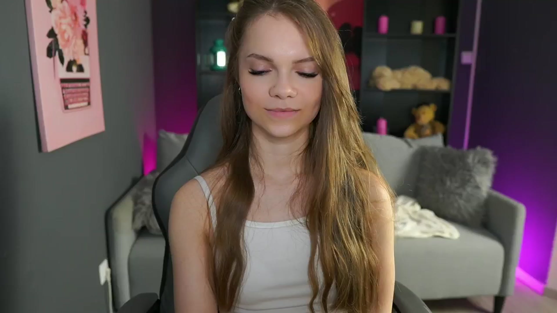 Gallery image thumbnail from Natasha_Malk's myfreecams stream on, 04/17/2024, 17:54 image 13 of 20
