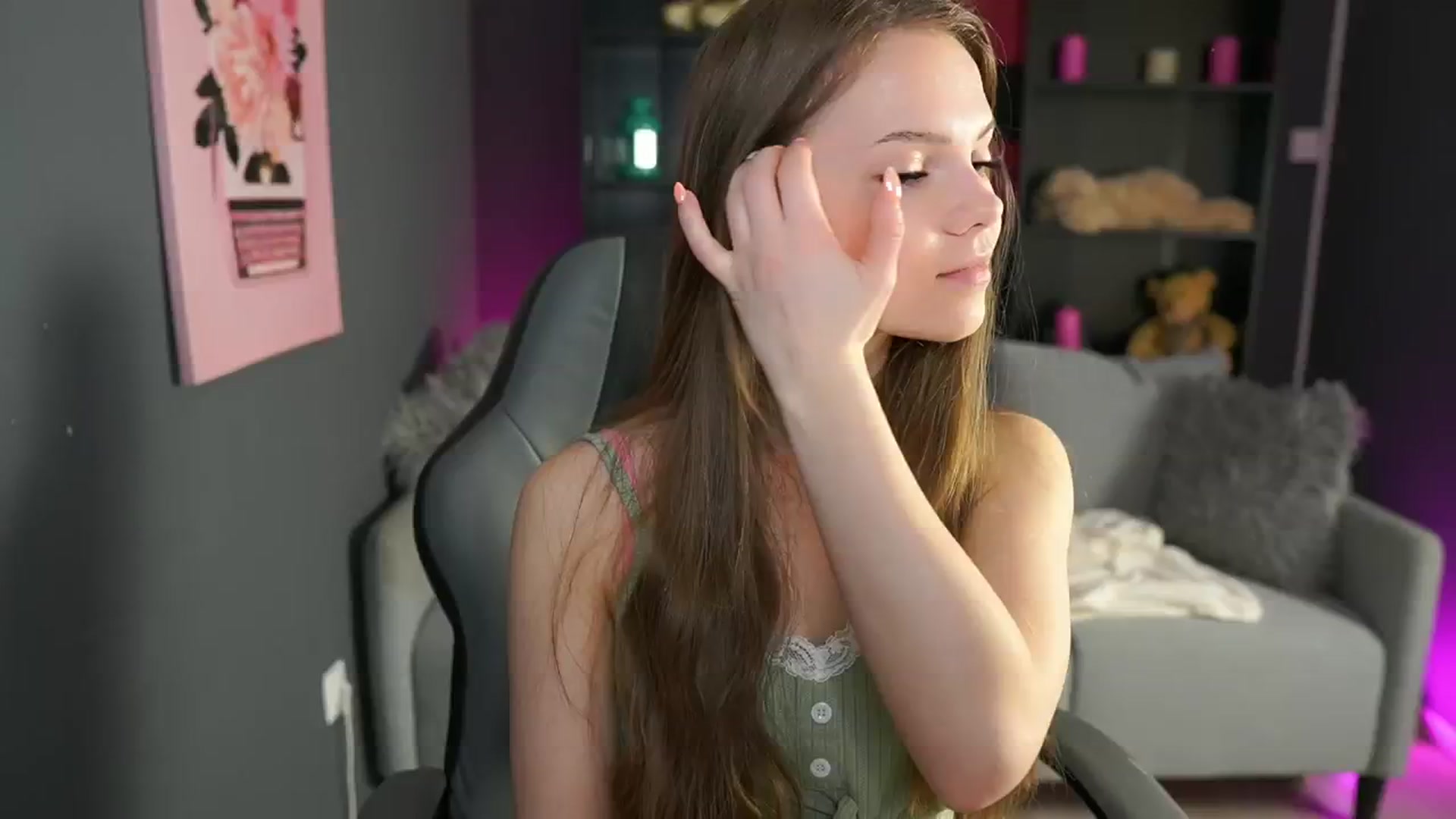 Gallery image thumbnail from Natasha_Malk's myfreecams stream on, 04/18/2024, 14:30 image 11 of 20