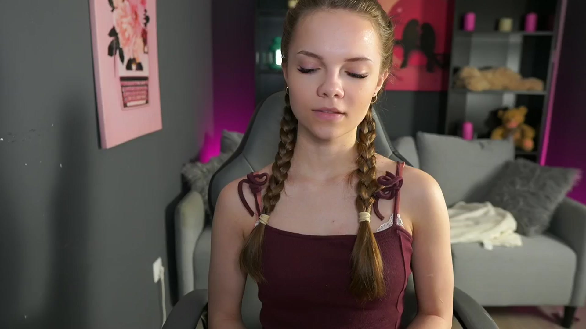 Gallery image thumbnail from Natasha_Malk's myfreecams stream on, 04/21/2024, 13:53 image 11 of 20