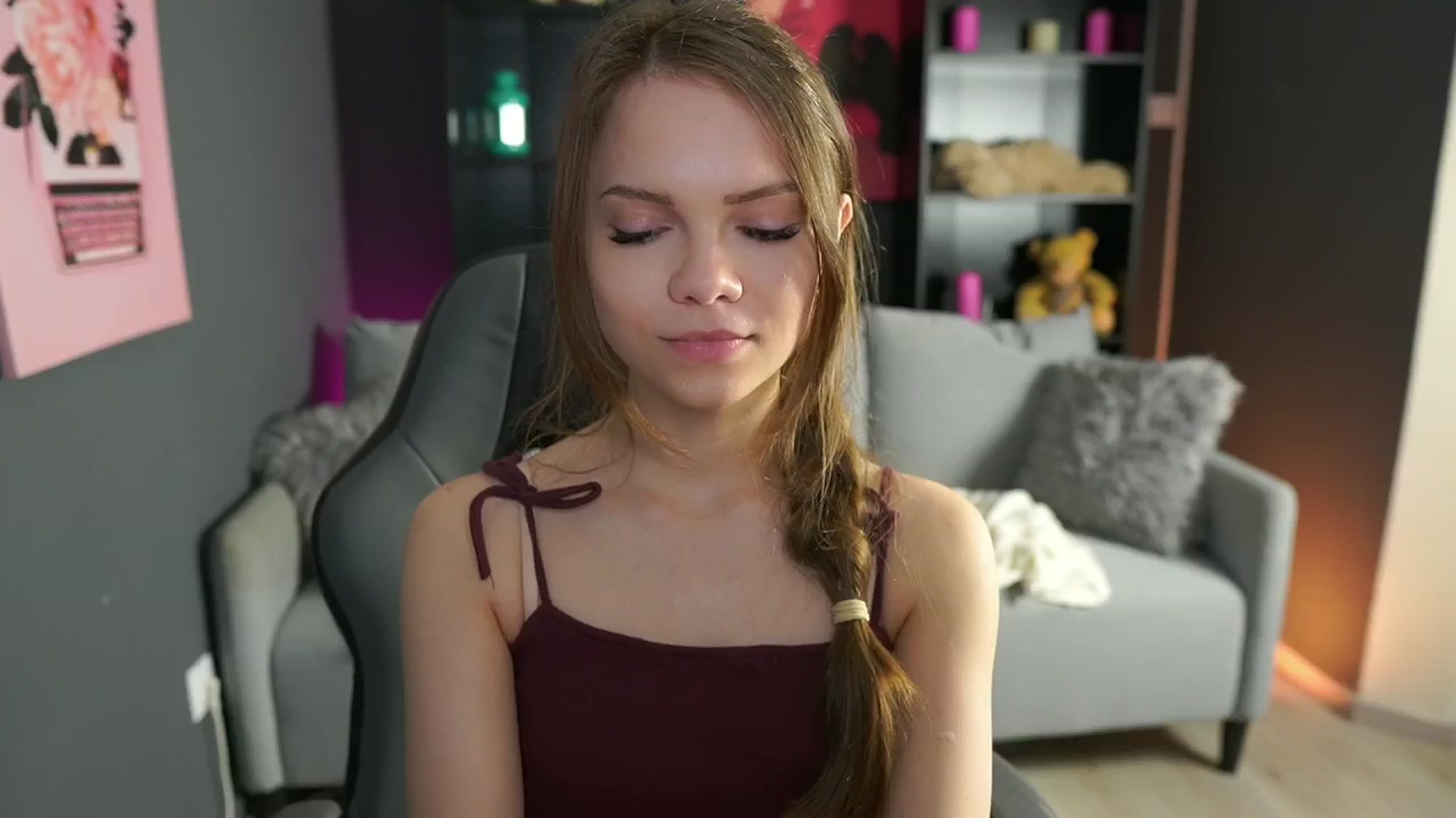 Gallery image thumbnail from Natasha_Malk's myfreecams stream on, 04/26/2024, 15:01 image 18 of 20