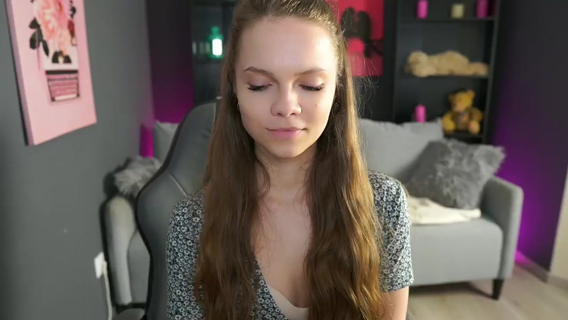 Gallery image thumbnail from Natasha_Malk's myfreecams stream on, 04/27/2024, 17:30 image 6 of 20