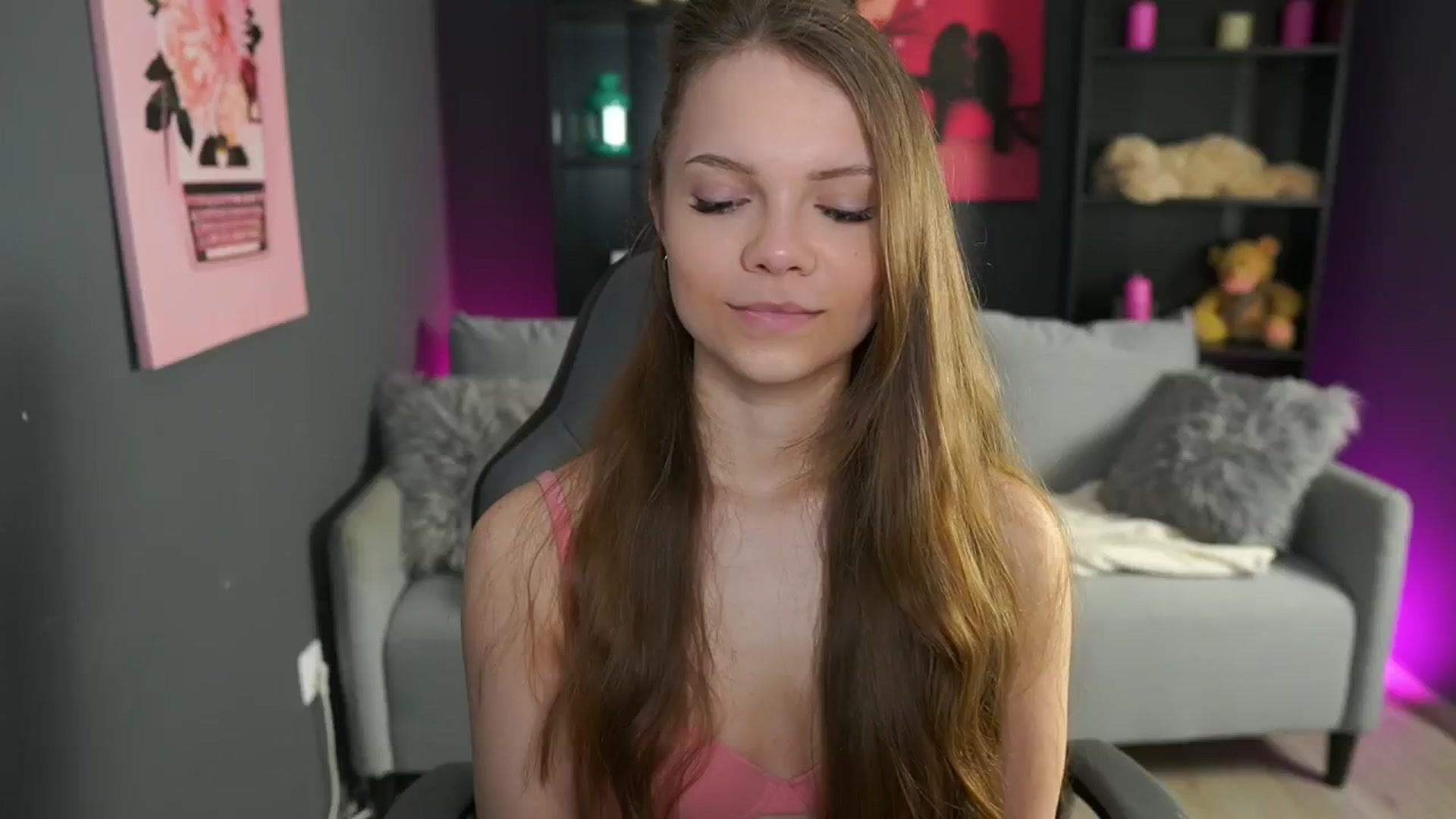 Gallery image thumbnail from Natasha_Malk's myfreecams stream on, 04/28/2024, 11:16 image 1 of 20