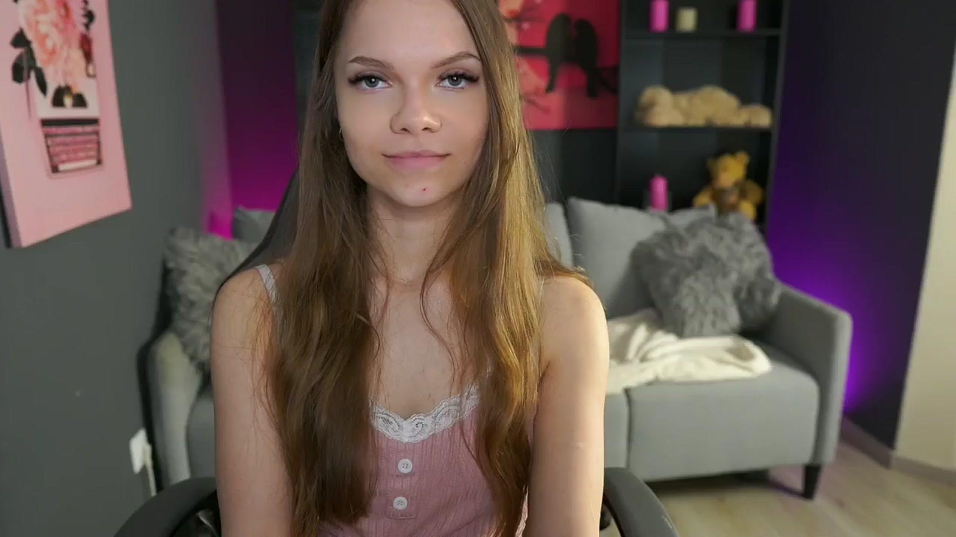 Gallery image thumbnail from Natasha_Malk's myfreecams stream on, 05/04/2024, 08:38 image 20 of 20