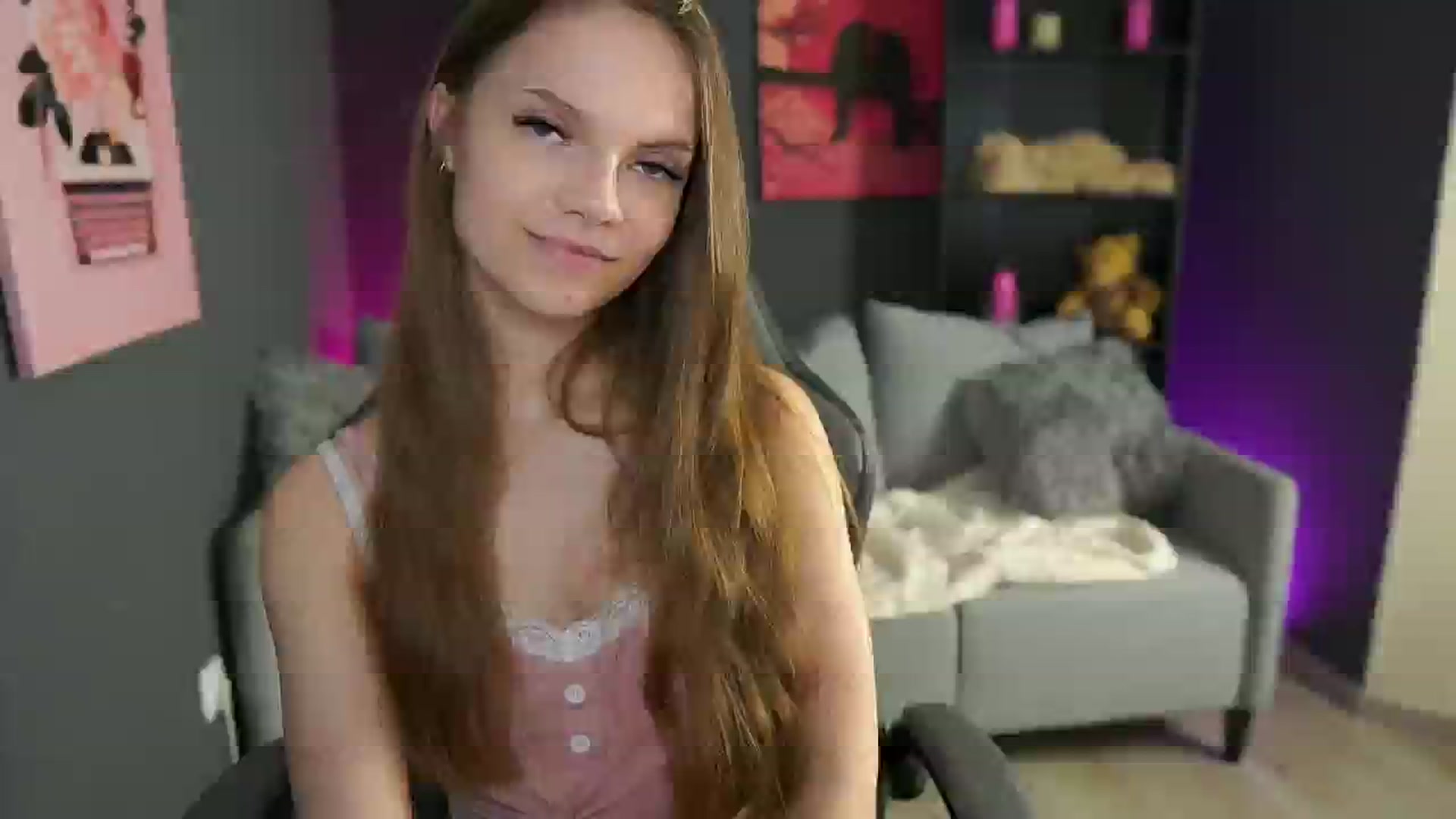Gallery image thumbnail from Natasha_Malk's myfreecams stream on, 05/04/2024, 13:30 image 10 of 20